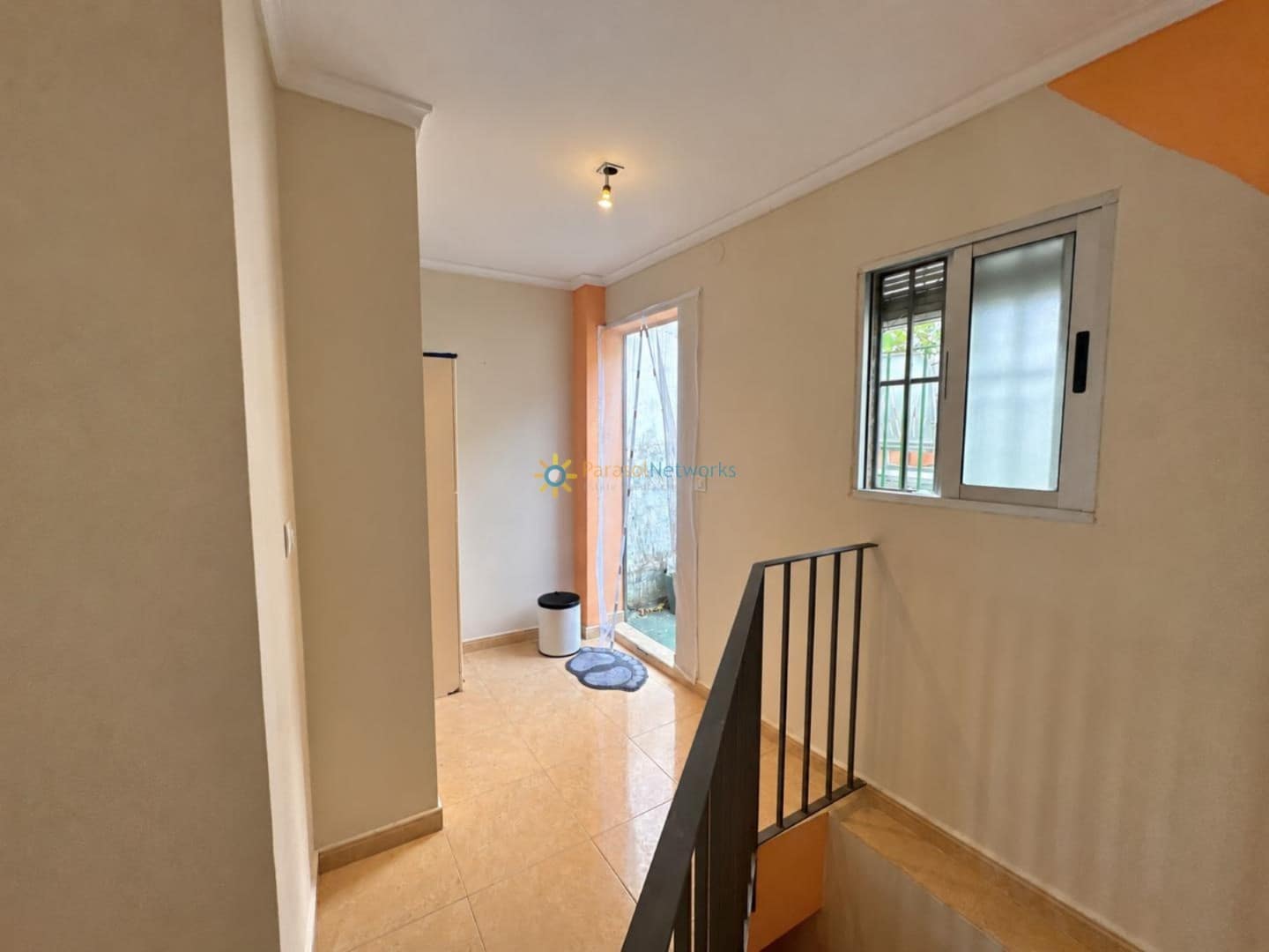 4 bedroom Townhouse for sale in Oliva - € 125,000 (Ref: 10100998)