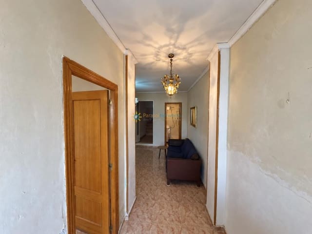 4 bedroom Townhouse for sale in Oliva Pueblo, Oliva - € 125,000 (Ref: 10100998)