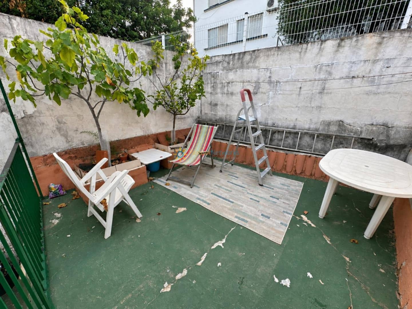 4 bedroom Townhouse for sale in Oliva - € 125,000 (Ref: 10100998)