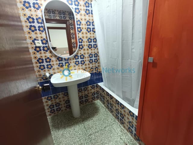 3 sovrum Lägenhet att hyra i Oliva Playa, Oliva - 550 € (Ref: 10101009)