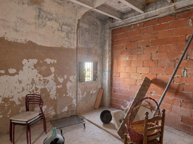 Terreno Não Urbanizado para venda em Pego - 83 000 € (Ref: 10120653)