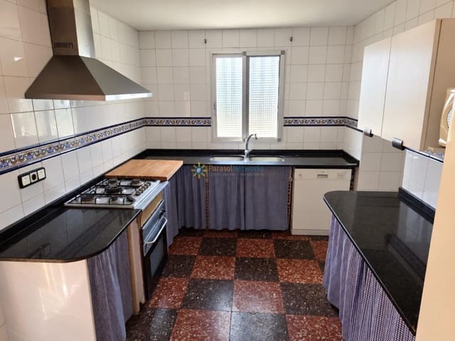 5 slaapkamer Villa te koop in Benigánim met zwembad garage - € 499.000 (Ref: 10120861)