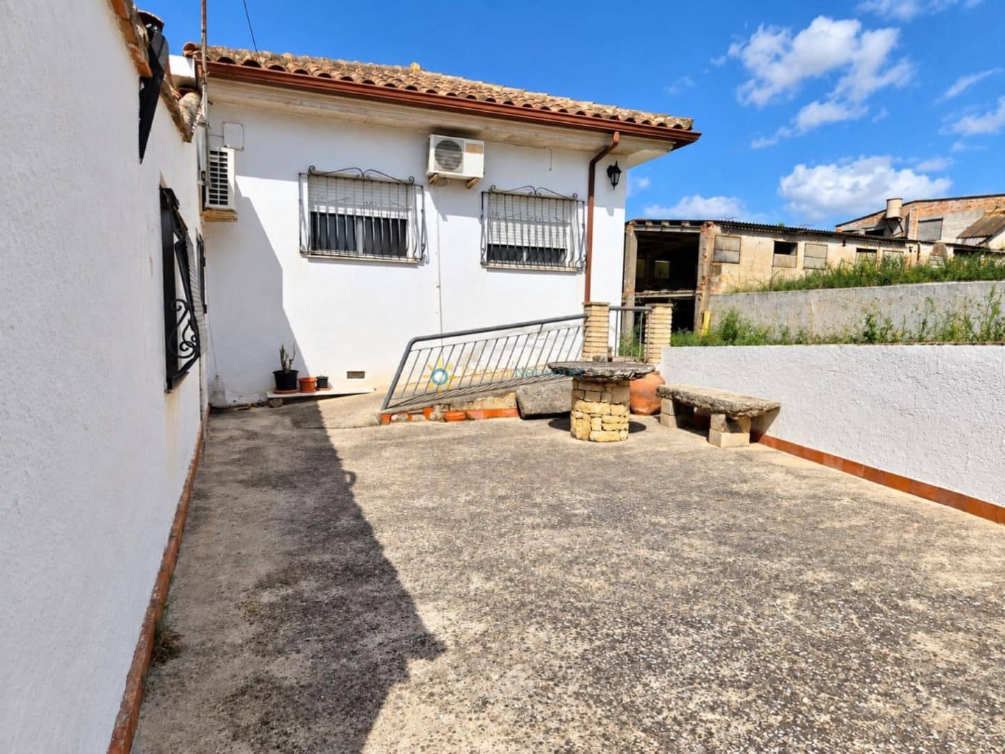 5 soveværelse Villa til salg i Beniganim med swimmingpool garage - € 499.000 (Ref: 10120861)