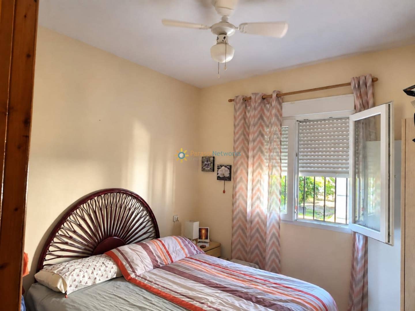 2 bedroom Villa for sale in Oliva with garage - € 250,000 (Ref: 10130559)