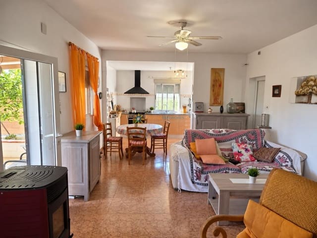 2 bedroom Villa for sale in Oliva Pueblo, Oliva with garage - € 250,000 (Ref: 10130559)