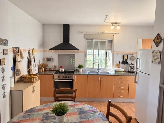 2 bedroom Villa for sale in Oliva Pueblo, Oliva with garage - € 250,000 (Ref: 10130559)