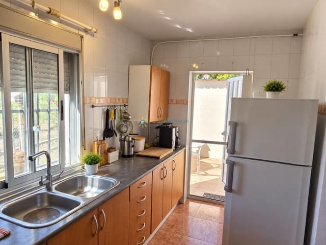 2 bedroom Villa for sale in Oliva Pueblo, Oliva with garage - € 250,000 (Ref: 10130559)