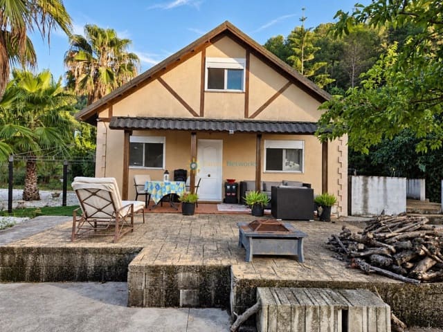 3 soverom Villa til salgs i Xeresa med svømmebasseng garasje - € 250 000 (Ref: 10135170)