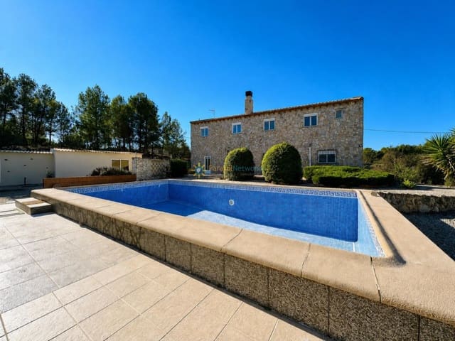 6 soverom Villa til salgs i L'Olleria med svømmebasseng garasje - € 485 000 (Ref: 10138886)