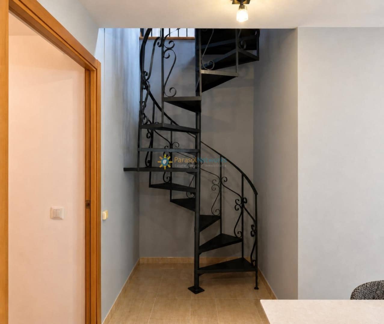 5 slaapkamer Villa te koop in Ontinyent met zwembad garage - € 439.000 (Ref: 10154276)