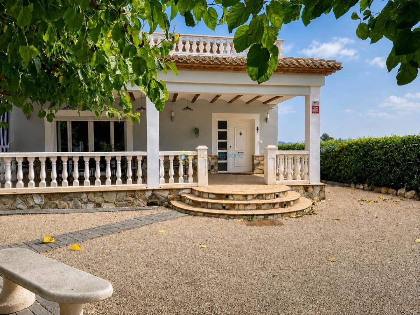 5 slaapkamer Villa te koop in Ontinyent met zwembad garage - € 439.000 (Ref: 10154276)