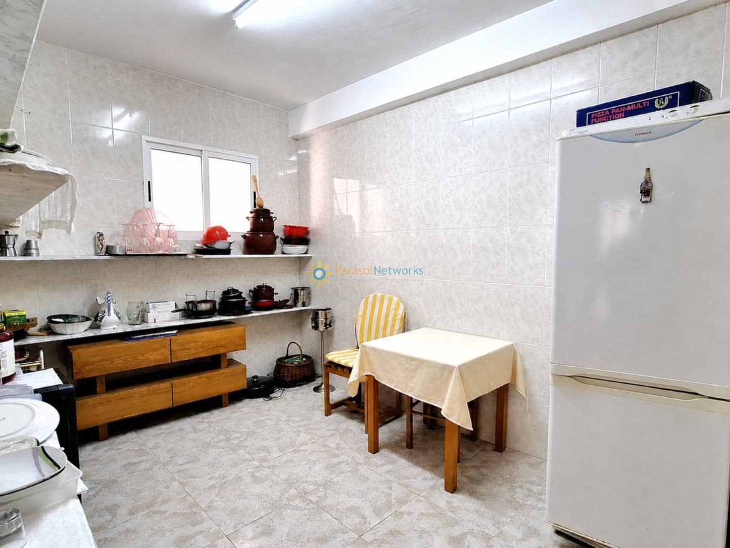 5 bedroom Townhouse for sale in Montaverner with garage - € 92,000 (Ref: 10169045)
