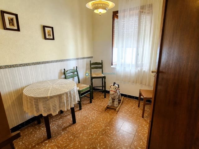 Casa de 5 habitaciones en Montaverner en venta con garaje - 92.000 € (Ref: 10169045)