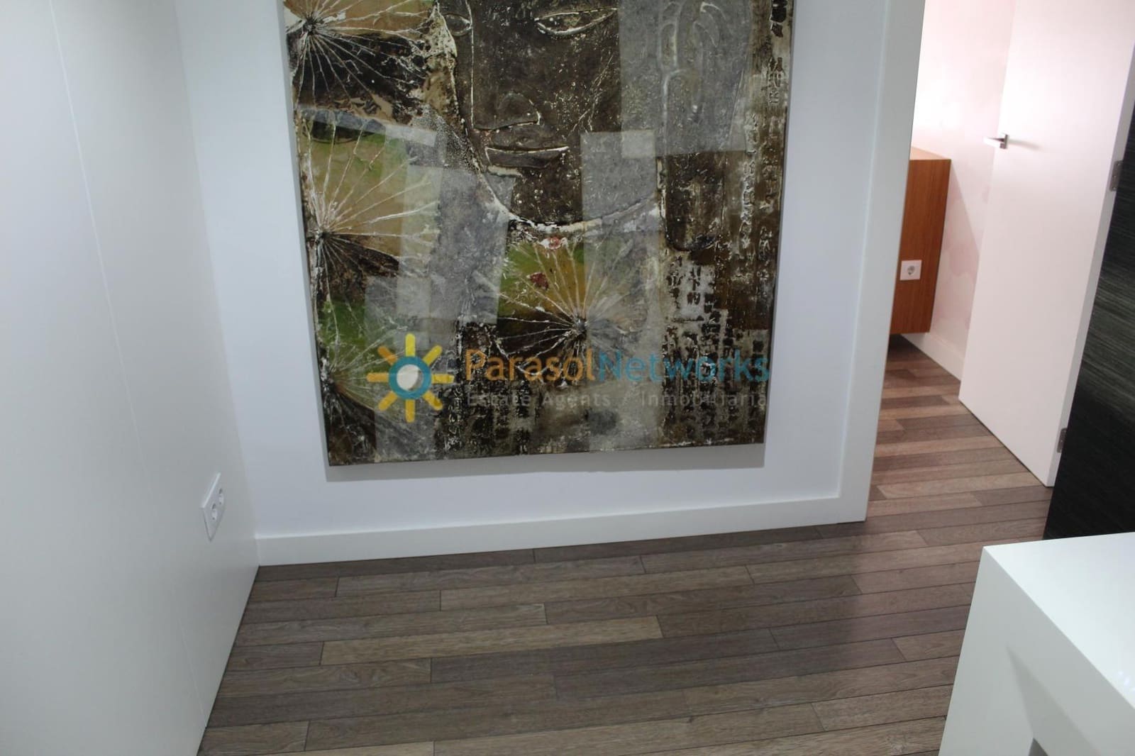 2 soveværelse Lejlighed til leje i Oliva - € 750 (Ref: 8727997)