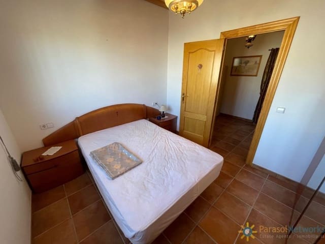 7 bedroom Villa for sale in Castelló de Rugat with garage - € 299,000 (Ref: 8760196)