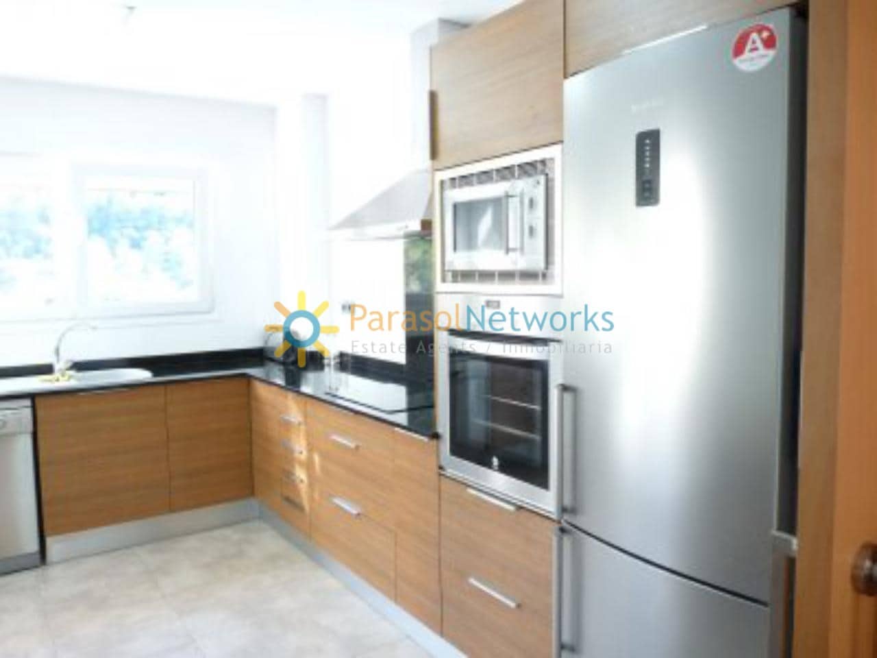 4 bedroom Villa for rent in Barx with pool garage - € 950 (Ref: 9019108)