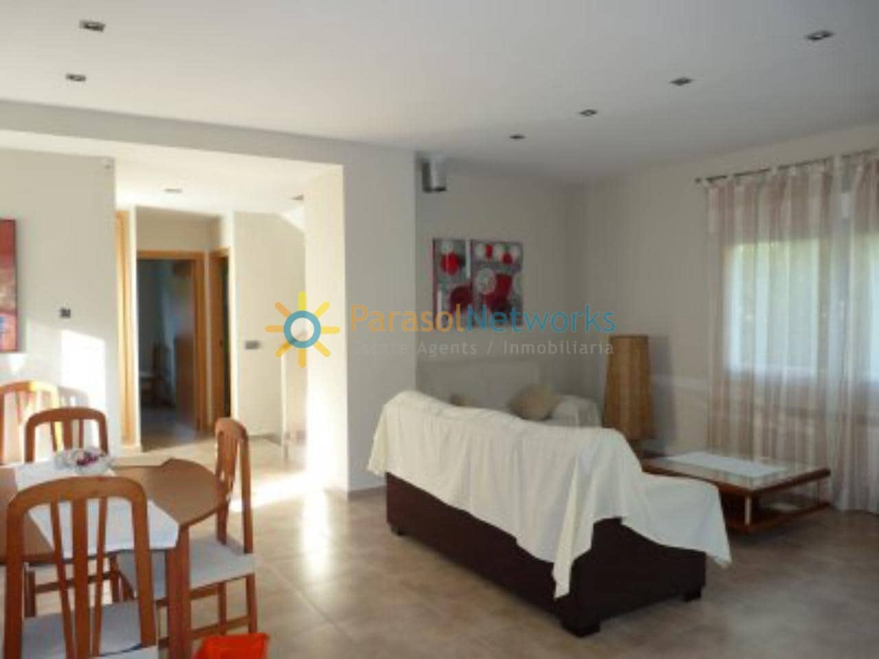 4 bedroom Villa for rent in Barx with pool garage - € 950 (Ref: 9019108)
