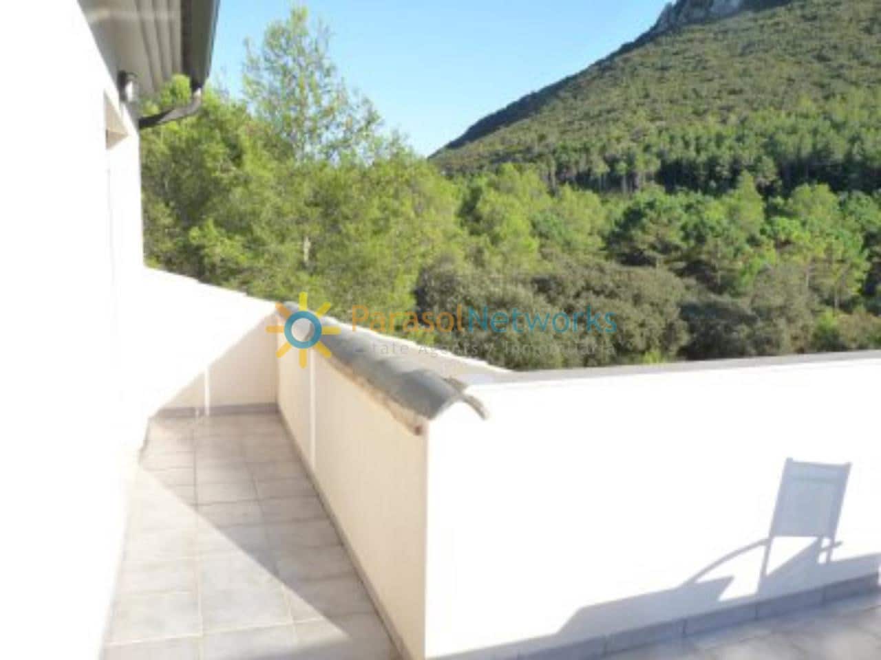 4 bedroom Villa for rent in Barx with pool garage - € 950 (Ref: 9019108)