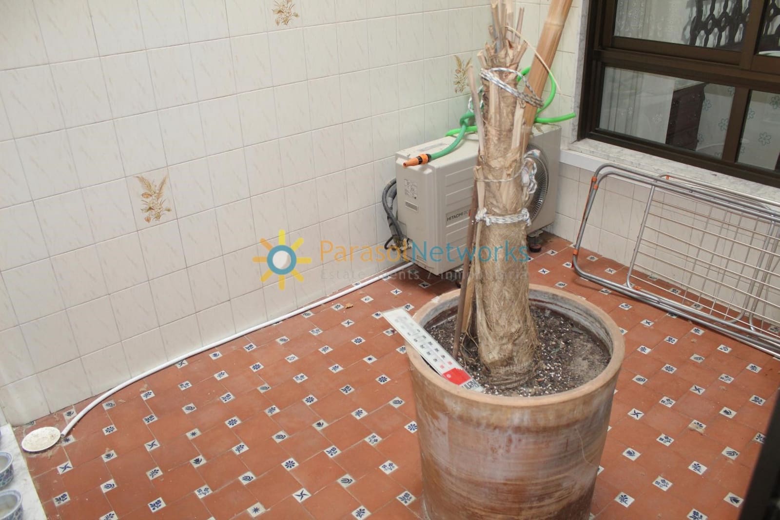 3 soverom Leilighet til leie i Oliva - € 700 (Ref: 9074598)