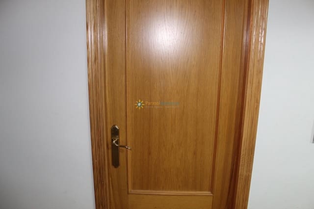 5 soveværelse Rækkehus til salg i Piles med garage - € 170.000 (Ref: 9081943)