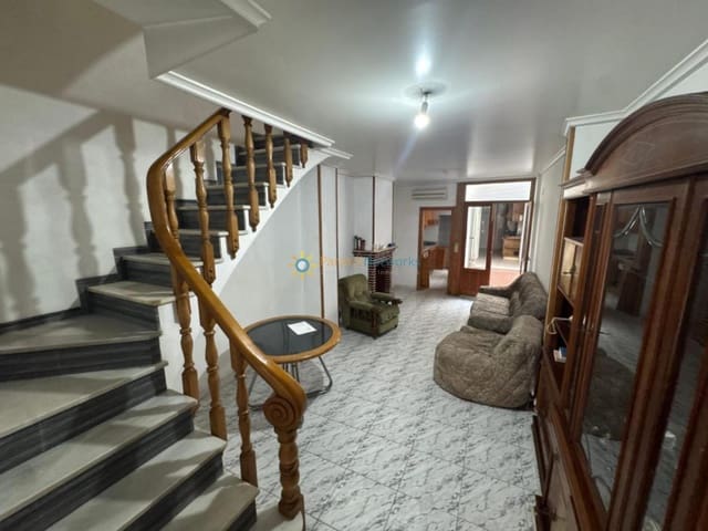 4 soveværelse Byhus til salg i Oliva Pueblo, Oliva - € 109.000 (Ref: 9109806)