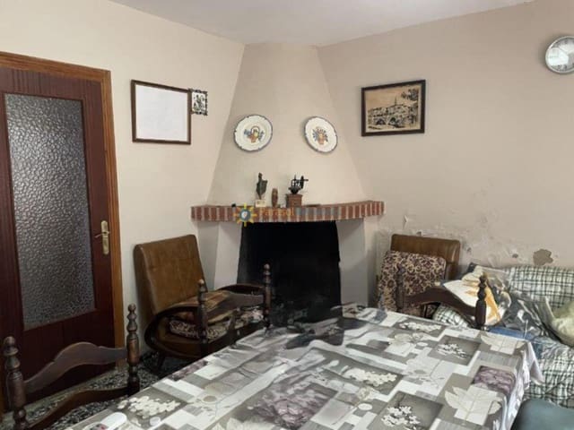 4 soveværelse Villa til salg i Ontinyent - € 110.000 (Ref: 9110710)