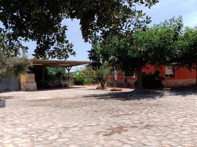 3 soveværelse Villa til salg i Ontinyent med swimmingpool - € 256.000 (Ref: 9125896)