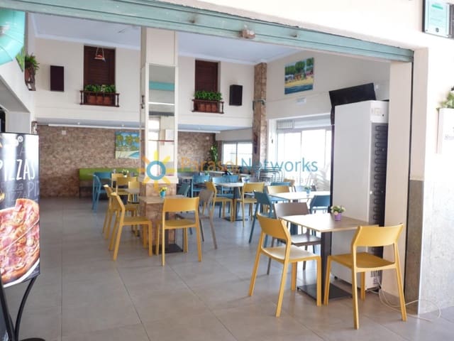 1 bedroom Restaurant/Bar for sale in Piles - € 280,000 (Ref: 9144983)