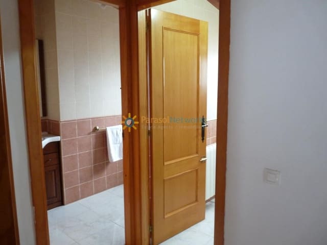 5 slaapkamer Hotel te koop in Palomar met zwembad - € 249.000 (Ref: 9158257)