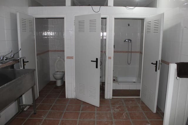 1 sypialnia Biznes do wynajęcia w Oliva z garażem - 3 000 € (Ref: 9158258)