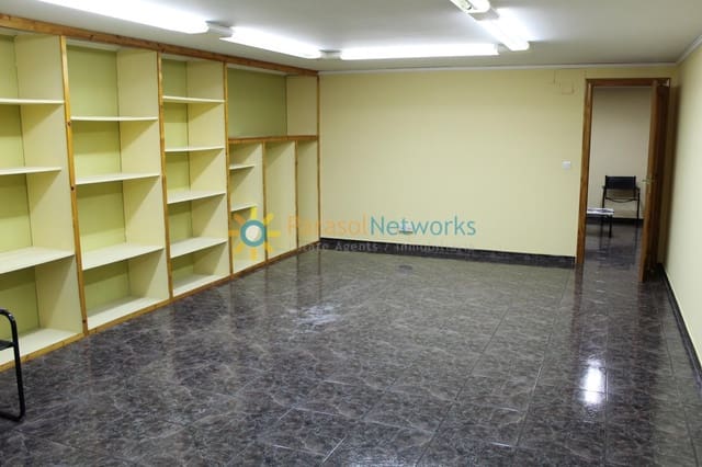 2 bedroom Office for rent in Oliva Pueblo, Oliva - € 600 (Ref: 9195046)