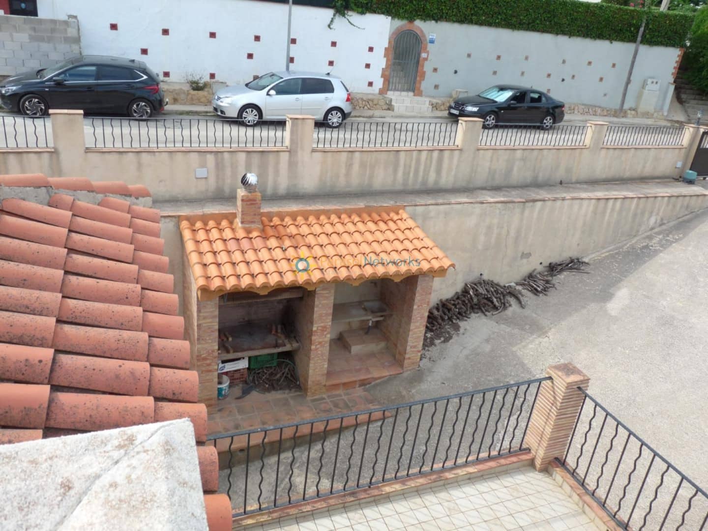 8 soveværelse Villa til salg i Oliva med swimmingpool garage - € 500.000 (Ref: 9200841)