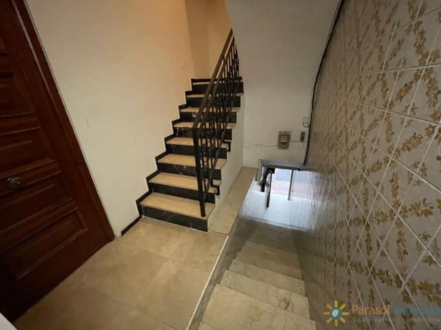 3 soveværelse Lejlighed til salg i Centro Urbano, Dénia - € 165.000 (Ref: 9202036)