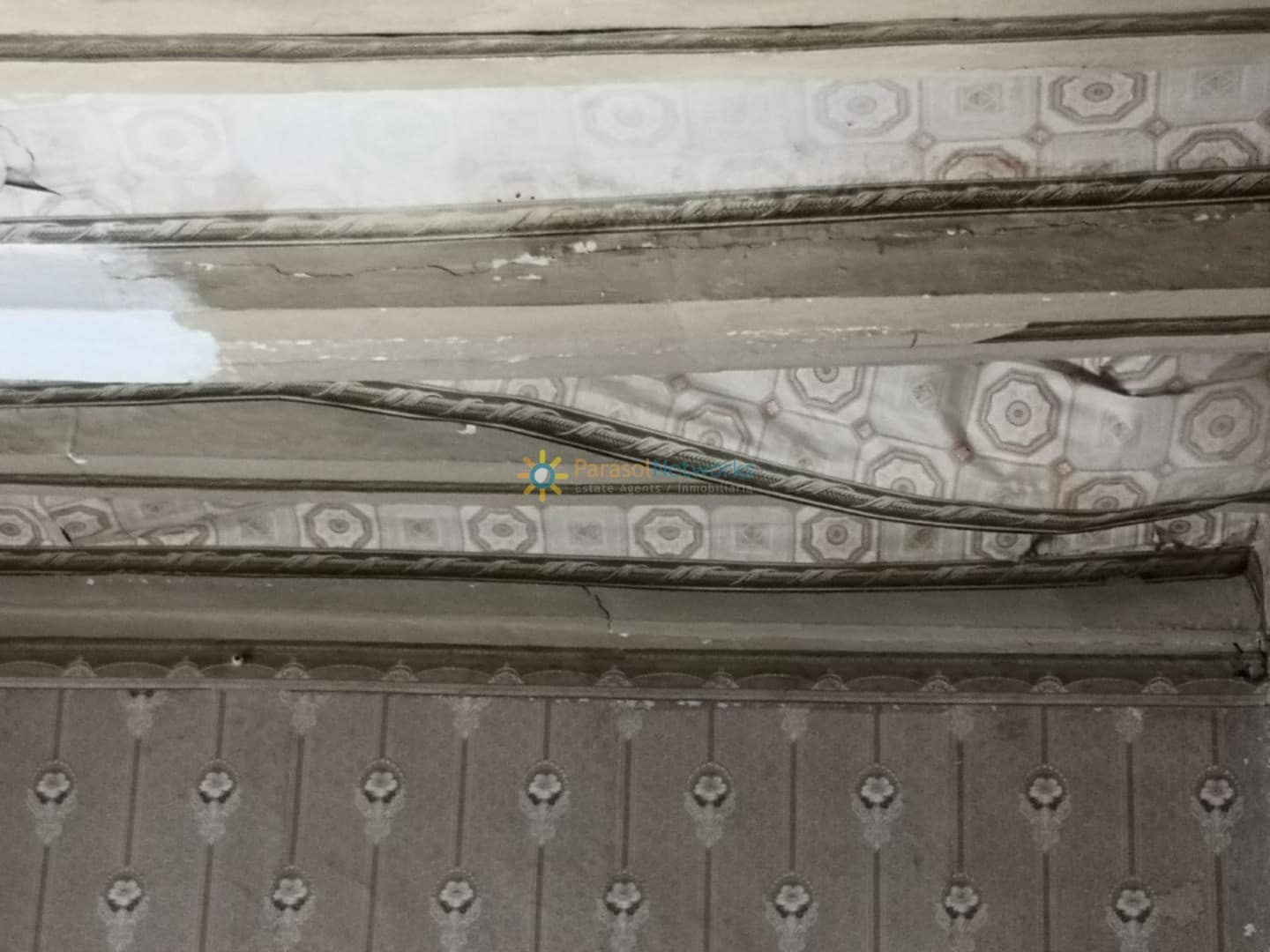 5 quarto Casa em Banda para venda em L'Olleria - 70 000 € (Ref: 9203261)