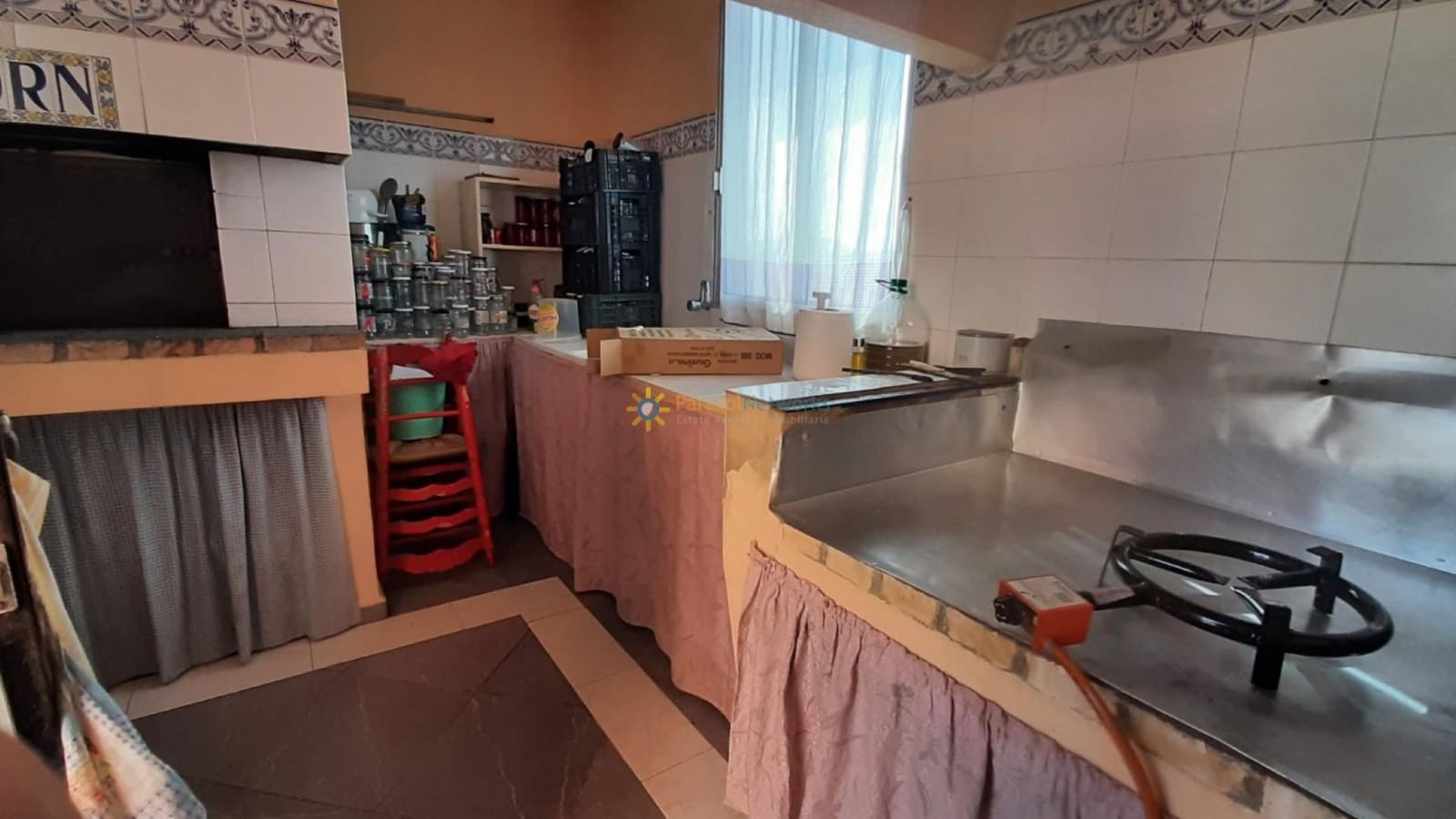 6 soverom Villa til salgs i Beniganim med svømmebasseng garasje - € 300 000 (Ref: 9203506)