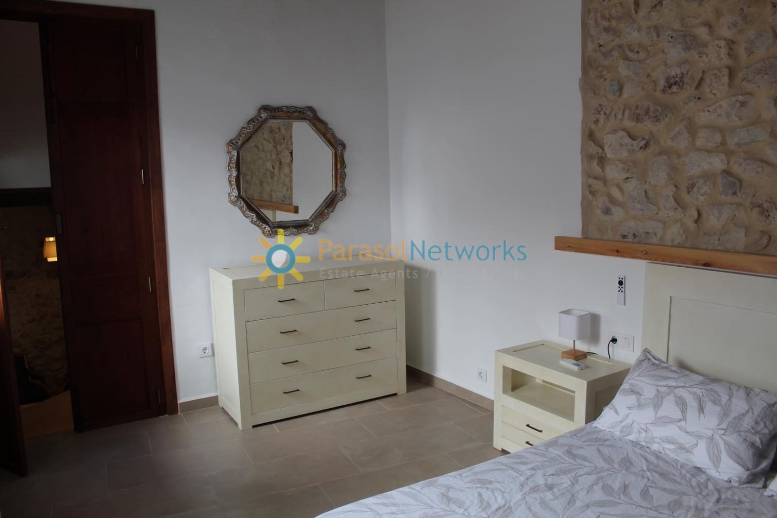 3 sovrum Hus att hyra i La Font d'En Carros - 1 100 € (Ref: 9232001)