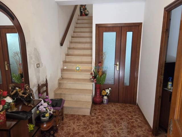 Casa de 3 habitaciones en Cotes en venta - 85.000 € (Ref: 9235807)