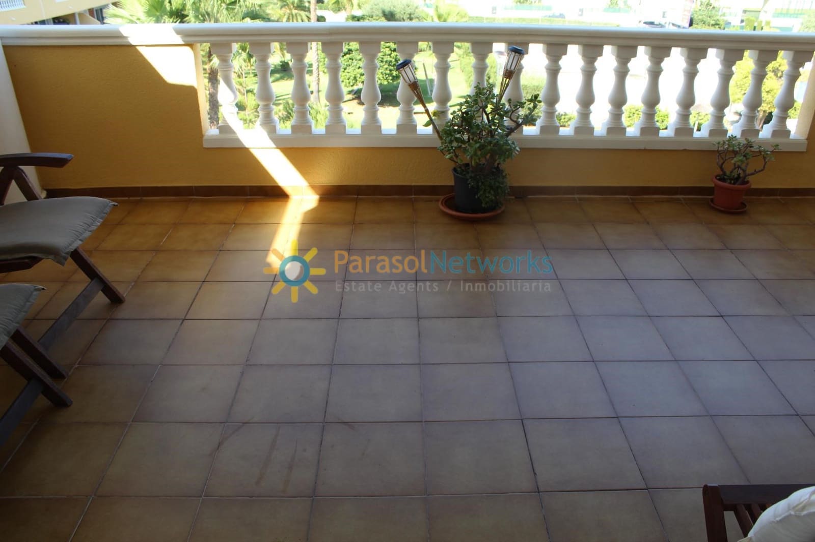 2 Zimmer Apartment zu vermieten in Denia mit Pool - 600 € (Ref: 9237065)