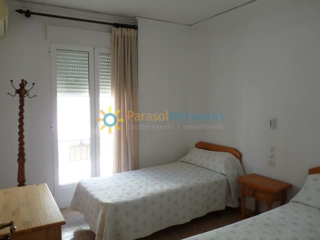 6 bedroom Townhouse for sale in La Font d'En Carròs - € 200,000 (Ref: 9249220)