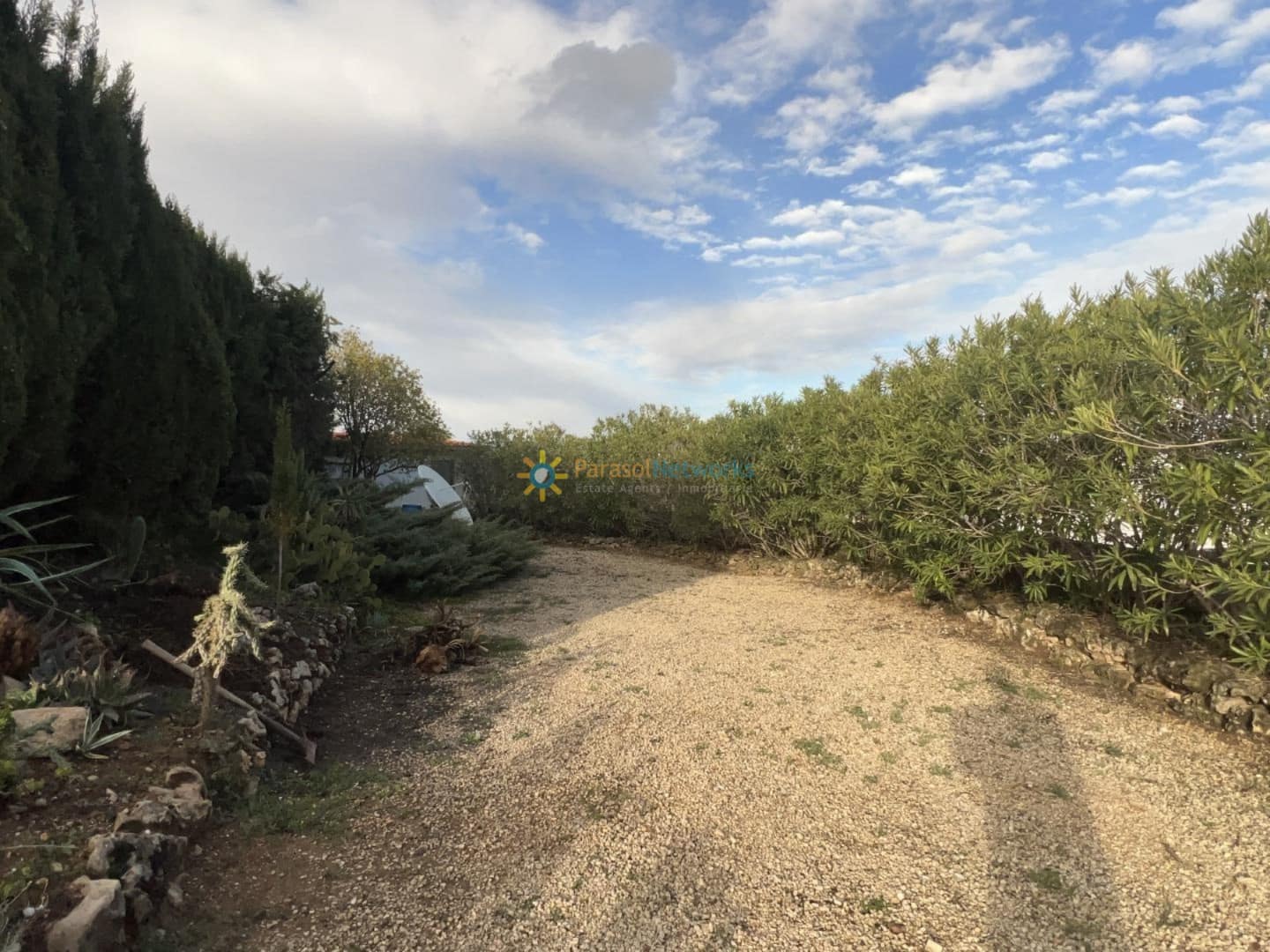 3 soveværelse Villa til salg i L'Olleria med swimmingpool garage - € 265.000 (Ref: 9254083)