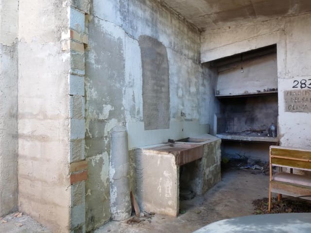 Terreno Non Edificato in vendita in Pego - 200.000 € (Rif: 9254382)