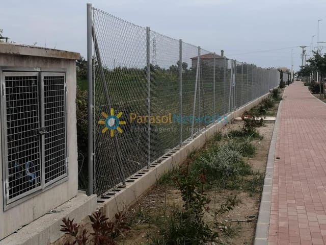 Undeveloped Land for sale in Guardamar de la Safor - € 35,000 (Ref: 9267874)