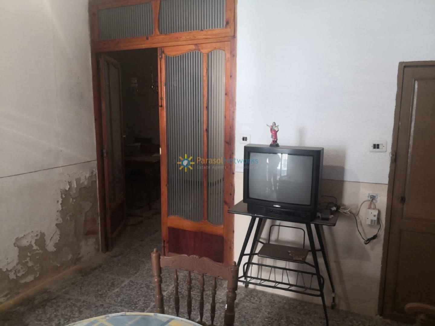 3 bedroom Townhouse for sale in Llutxent - € 55,000 (Ref: 9273038)