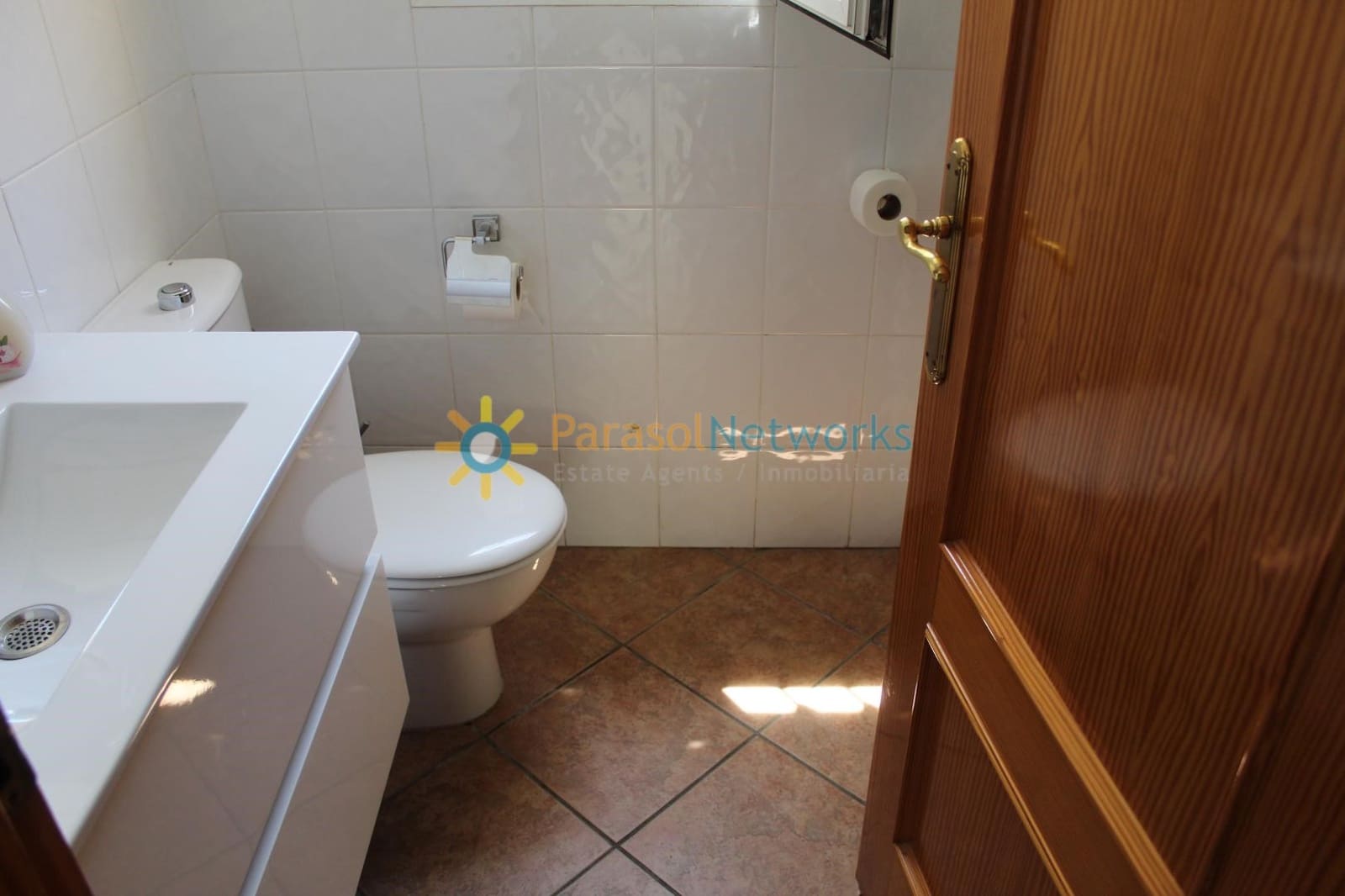 2 bedroom Villa for rent in Oliva with pool - € 900 (Ref: 9273042)