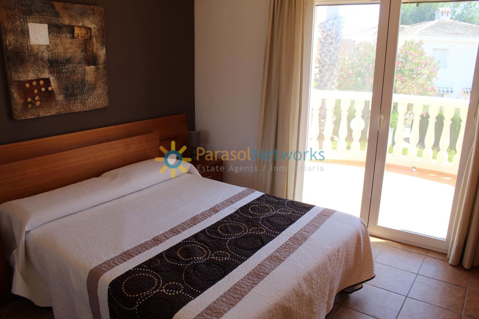2 bedroom Villa for rent in Oliva with pool - € 900 (Ref: 9273042)