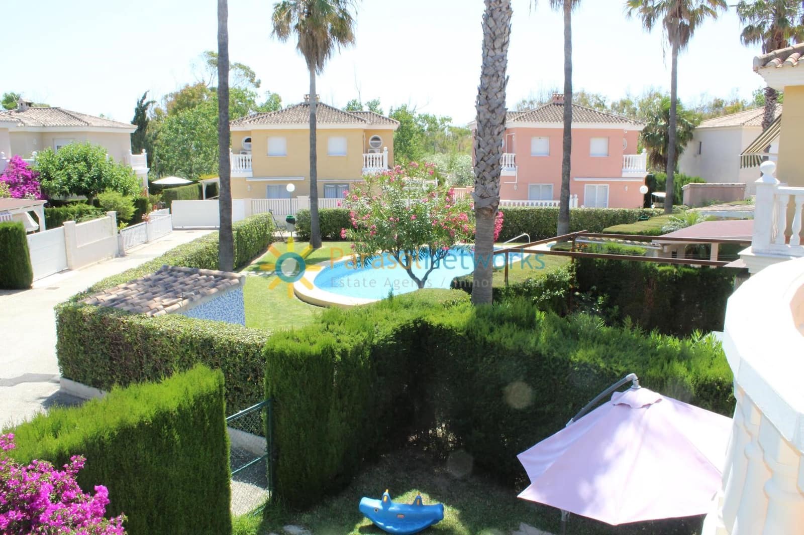2 bedroom Villa for rent in Oliva with pool - € 900 (Ref: 9273042)
