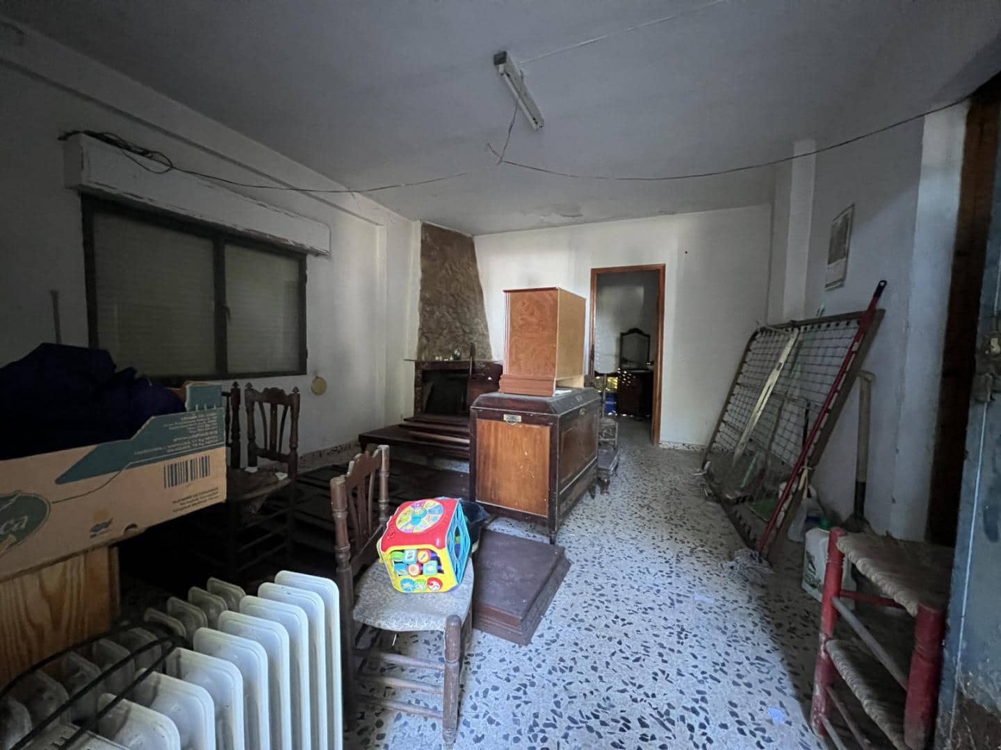 3 soverom Villa til salgs i L'Olleria - € 60 000 (Ref: 9278602)