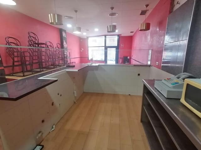 Business for sale in Oliva Pueblo, Oliva - € 80,000 (Ref: 9279722)