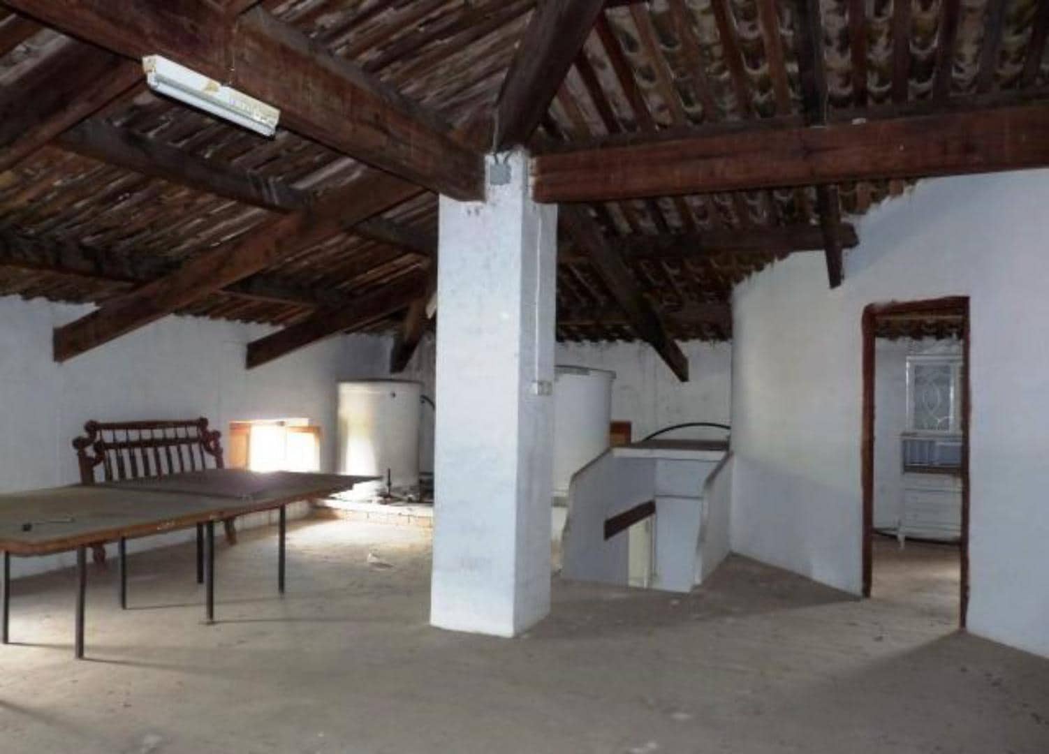 9 soverom Finca/Herregård til salgs i Benifairo de la Valldigna med garasje - € 550 000 (Ref: 9279725)