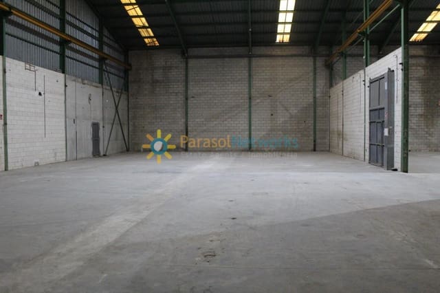 2 sypialnia Biznes do wynajęcia w Oliva Pueblo, Oliva z garażem - 4 500 € (Ref: 9282552)